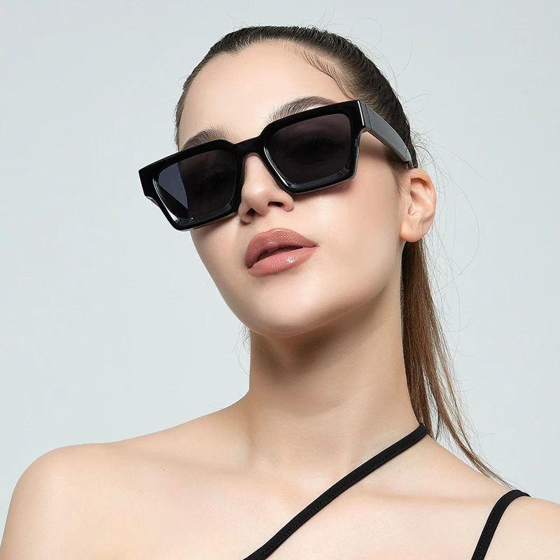 Colorful Square Sunglasses Wom - đánh giá và giá Streetwear Brand Designer